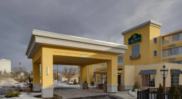 Clarion Hotel Business District, Varaa Hotelli Hotellit New England uima-altaalla, Uima-allas