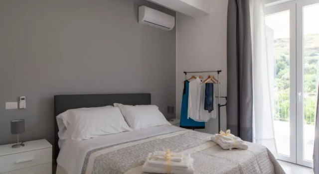 Апартаменты Deluxe House 103 Rent Apartment