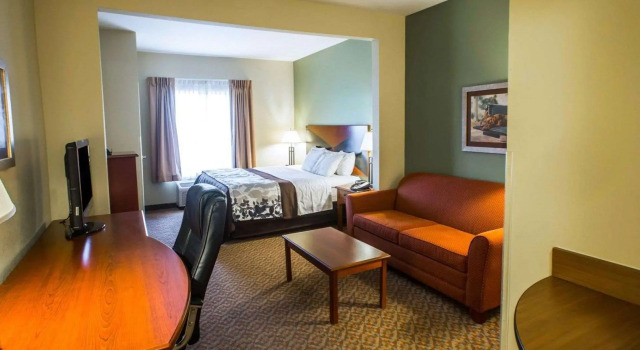 Двухместный люкс Sleep Inn & Suites Oakley I-70