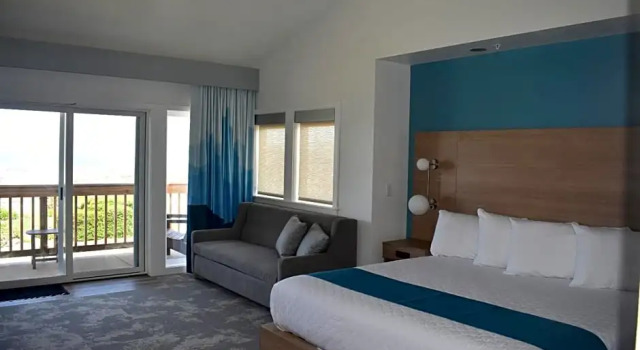 Люкс с балконом Table Rock Motel & Vacation Rentals