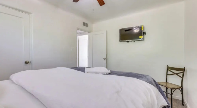 Апартаменты Peaceful & Bright Condo: 4 Mi to Downtown Phoenix!