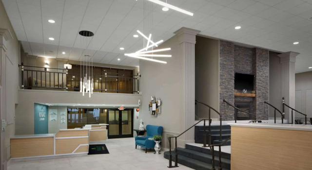 Hampton Inn Wheeling/St. Clairsville, Book Hotel Hoteller i St Clairsville med pool, Swimmingpool