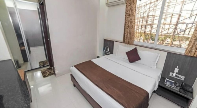 Номер Deluxe Hotel Kohinoor Plaza