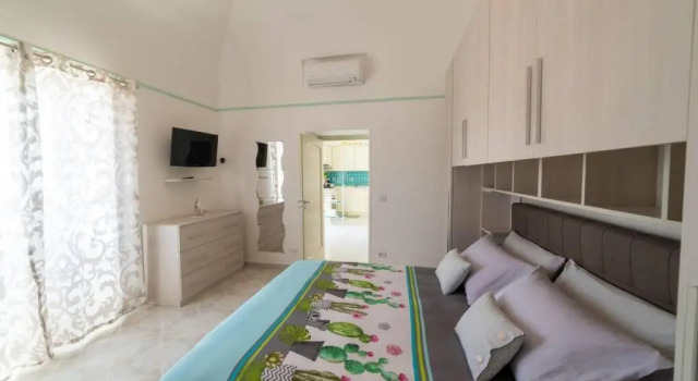 Domus Smeraldo terrace and sea view Amalfi Coast, Забронировать Отель Масса-Лубренсе Побережье Сорренто