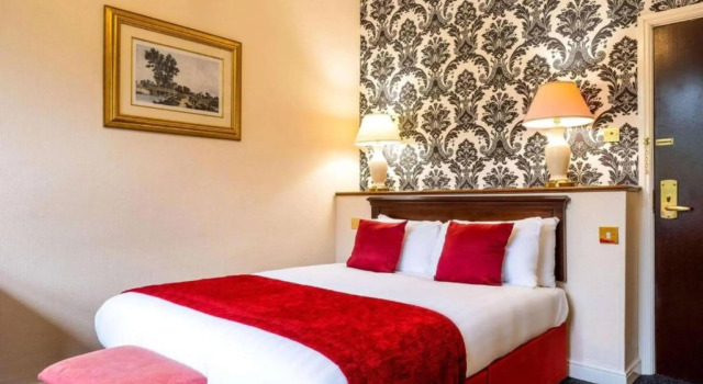 Двухместный номер Deluxe Broadfield Park Hotel by Belvilla