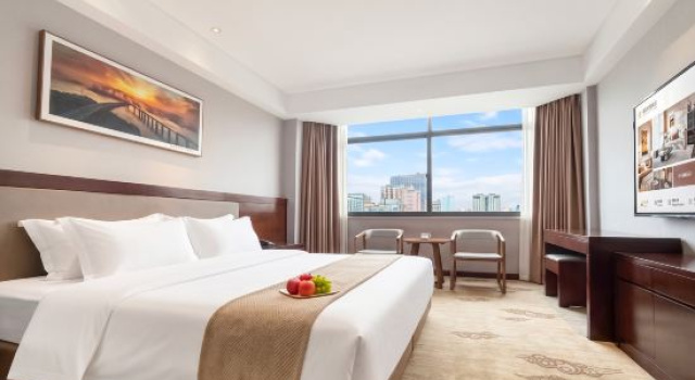 Люкс Deluxe с видом на город Danjiangkou International Hotel