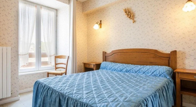 Logis Le Clair Logis, Prenota Hotel Hotel a Alvernia con parcheggio, Parcheggio
