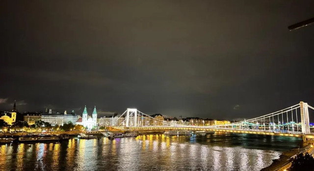 Апартаменты Luxury Residence with a Beautiful view for the Danube River