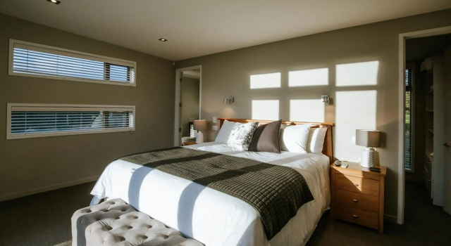 Mt Gold Retreat - Sleeps 8 - Spa Pool - Tennis Court, Забронировать Курортный отель Ванака Требл-Коун