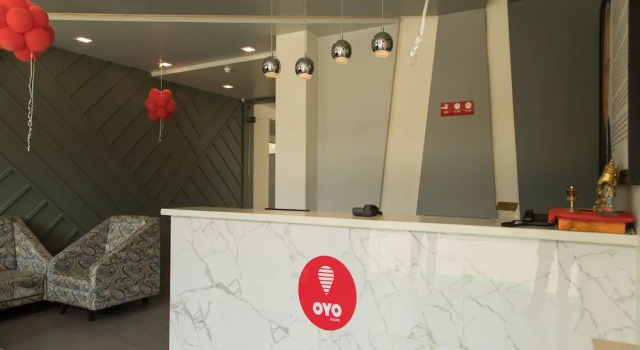 OYO 13004 hotel brij inn, Забронировать Отель Нагпур штат Махараштра, рядом с Железнодорожный вокзал Нагпур