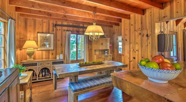 Vintage Lake Arrowhead Cabin - Walk to Lake!