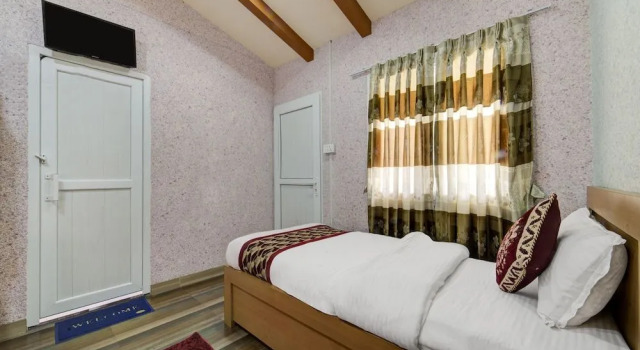 Oyo 501 Alfanzoo Resort, Забронировать Курортный отель Покхара провинция Гандаки-Прадеш
