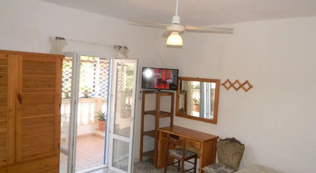 Hotel Casa Adolfo Ischia, Забронировать Отель Серрара Кампания
