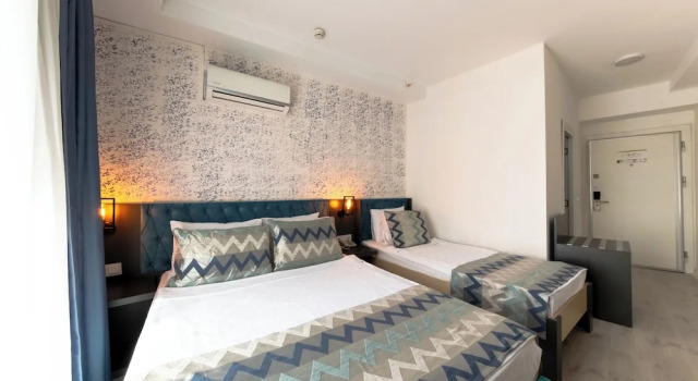 Трёхместный номер Standard Palmora Lara Hotel