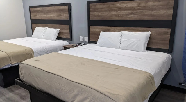 Captain Suites, Book Hotel Hoteller i Baytown med parkering, Parkering