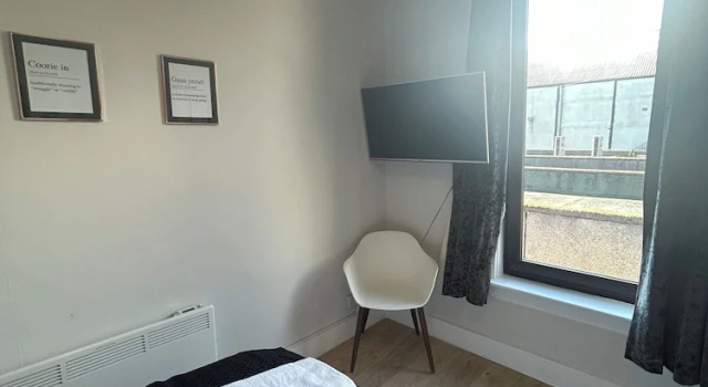 Апартаменты Newly Renovated 2-bed Apartment in Peterhead