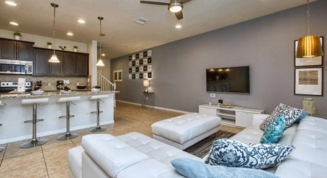 Windsor-4 Bed Townhouse w/splashpool-3805WW