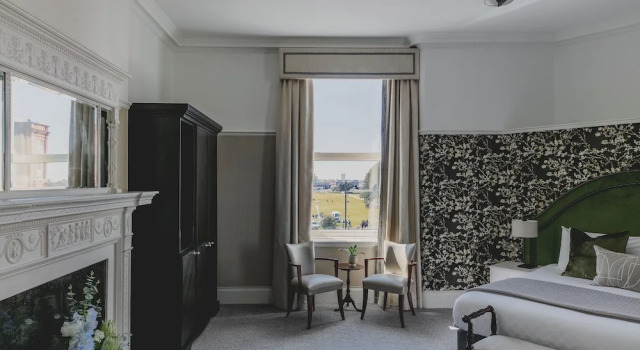 Двухместный номер Deluxe The Queens Hotel