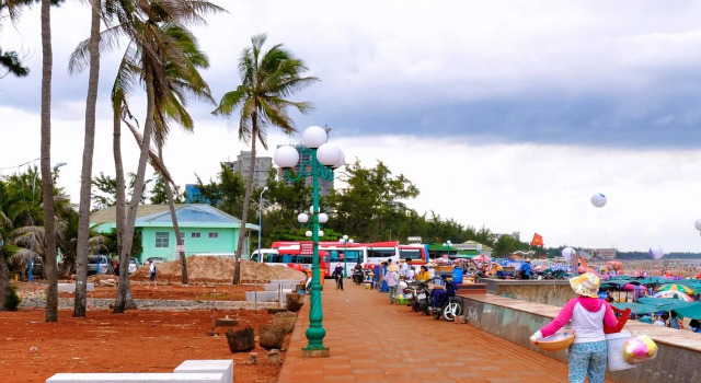 Van Nhi Hotel