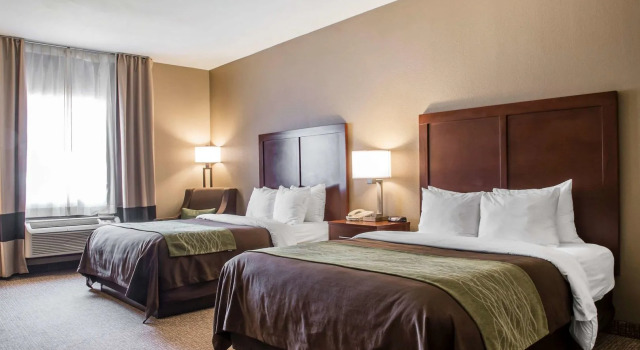 Comfort Inn Edinburg South, Забронировать Отель Эдинберг Rio Grande Valley, рядом с South Texas Health System