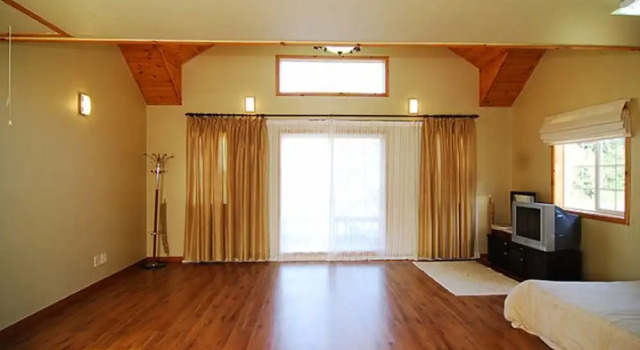 Huega Pension, Rezerwuj Hotel Hotele w Gangwon-Do z parkingiem, Parking