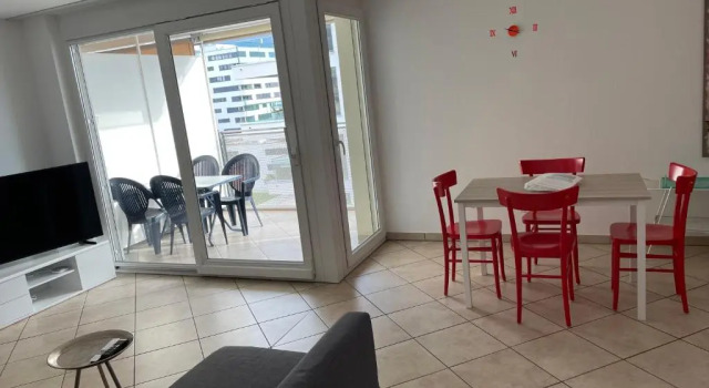 Апартаменты Appartamento 2,5 con piscina nel CUORE di Locarno