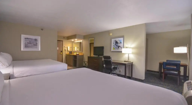 Номер Standard Holiday Inn Express & Suites Fayetteville University of Arkansas Area by IHG