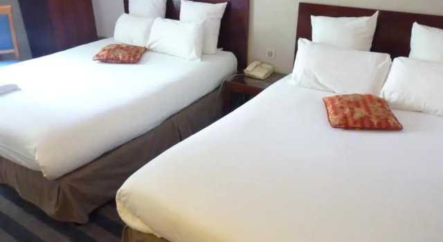 Семейный номер Superior Hotel Saint Cyr Etoile