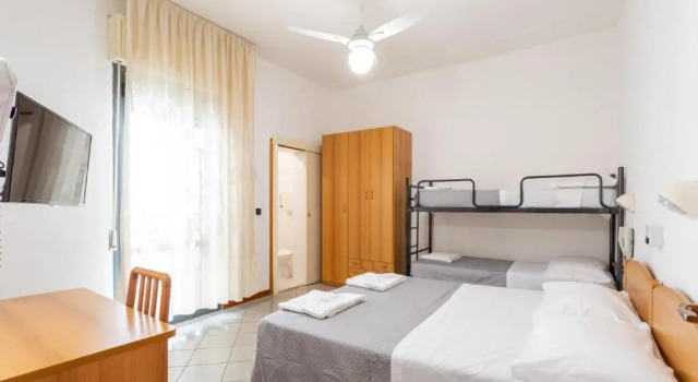 Четырёхместный номер Standard Hotel Rosalba san mauro mare