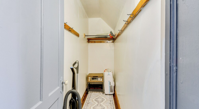 < 2 Mi to Hospitals & University: South Wedge Apt!, Брондау Пәтер Рочестер Finger Lakes