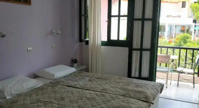 Апартаменты c 1 комнатой Livadi Apartments