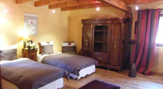 Коттедж La Maison Jaune