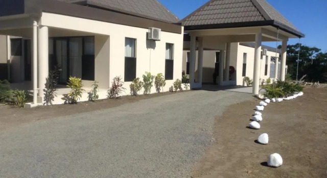 Коттедж Luxury Fiji Luxury Pool Villa