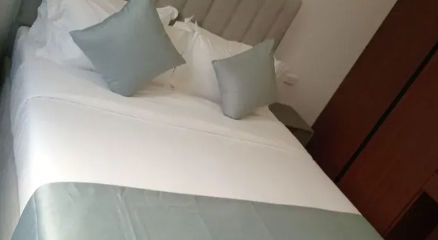 Люкс Executive c 1 комнатой с балконом и с видом на бассейн Hibiscus Suites And Residences