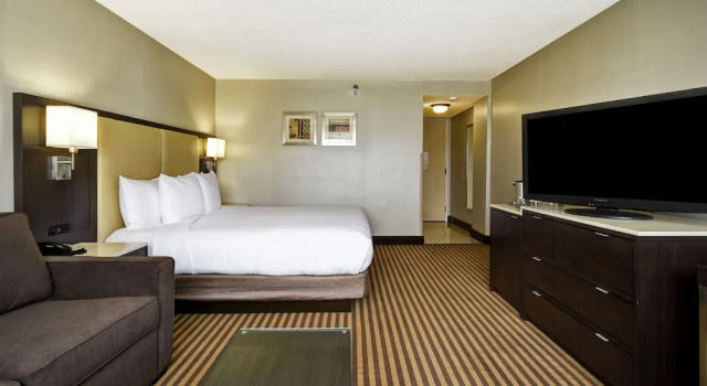 Двухместный номер Standard с красивым видом из окна DoubleTree by Hilton Pleasanton at The Club