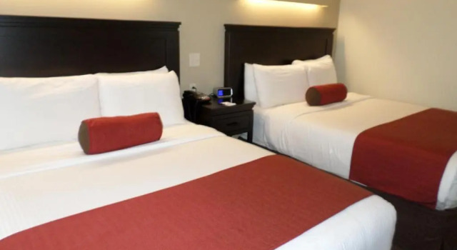 Номер Deluxe Berlin Grande Hotel