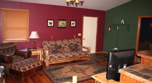 Lazy R Cottages: 17, Забронировать Отель Эстес-Парк Rocky Mountain National Park, рядом с Trout Haven Fishing Pond