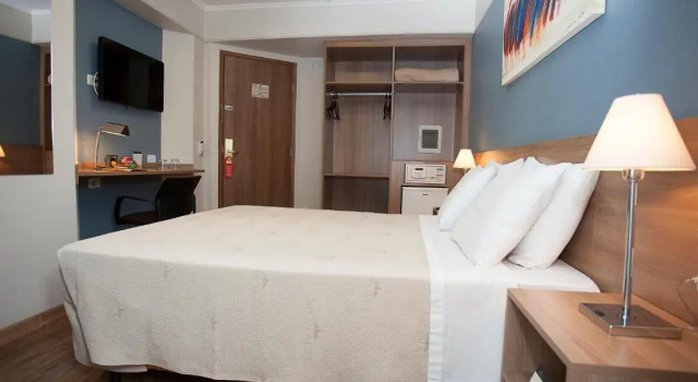 Двухместный номер Standard Monaco Hotel & Convention By Easy Class