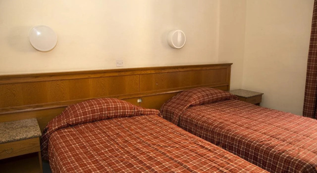 Dragonara Court Apartments, Foglalás Apartman San Ġiljan Málta