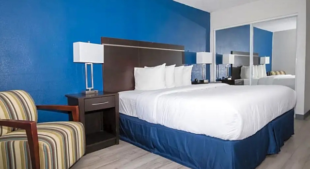 Люкс Motel 6 Altamonte Springs FL