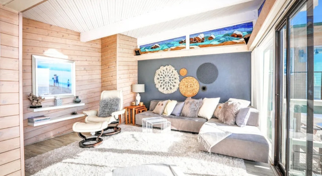 Beachfront Malibu House by RedAwning, Забронировать Отель Отели Лос-Анджелеса 4 звезды, 4*
