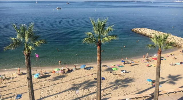 Studio 29 M with Terrace And View on the Beach, Забронировать Апартаменты/квартира Антиб Приморские Альпы