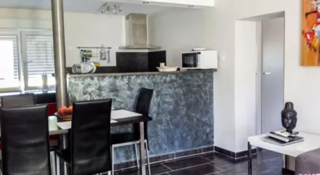 Holiday Home La Maison dans les Oliviers, Prenota Appartamento Hotel a ViaRhona con piscina, Piscina
