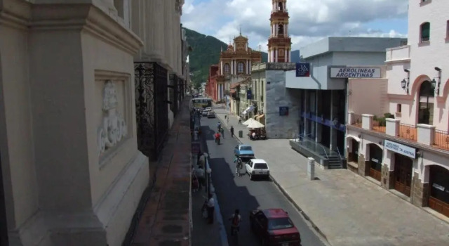 Четырёхместный номер Standard Hotel Colonial Salta