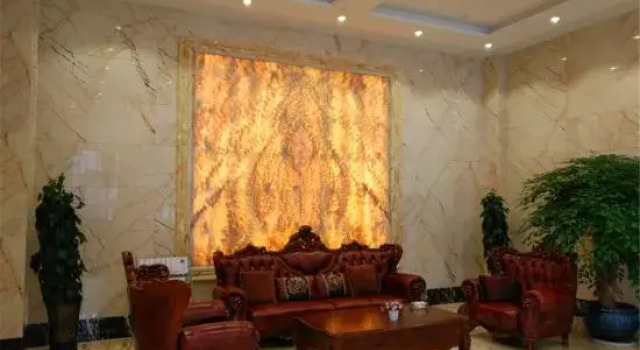 Fenglin Tianxia Hotel