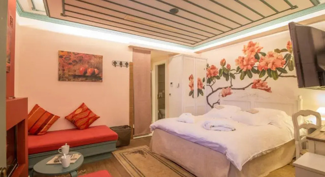 Номер Deluxe Pirrion Wellness Boutique Hotel