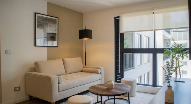 w Fantastic 2BR w Modern Deco in San Isidro, Book Apartment San Isidro Lima