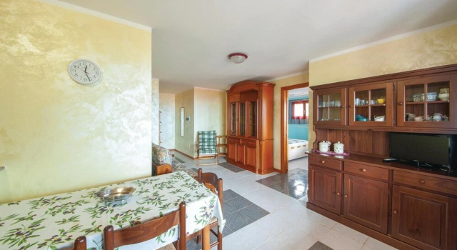 Amazing Apartment in Porto Alabe With 2 Bedrooms and Wifi, Book Lejlighed Hoteller i Porto Alabe med parkering, Parkering