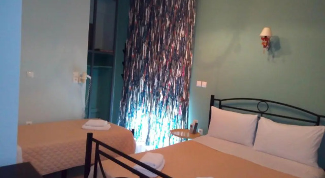 Трёхместный номер Standard Zappion Hotel
