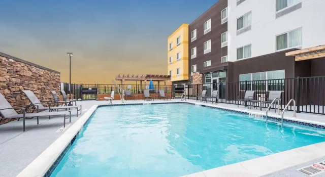 Кровать в общем номере Fairfield Inn & Suites by Marriott Corpus Christi Aransas Pass